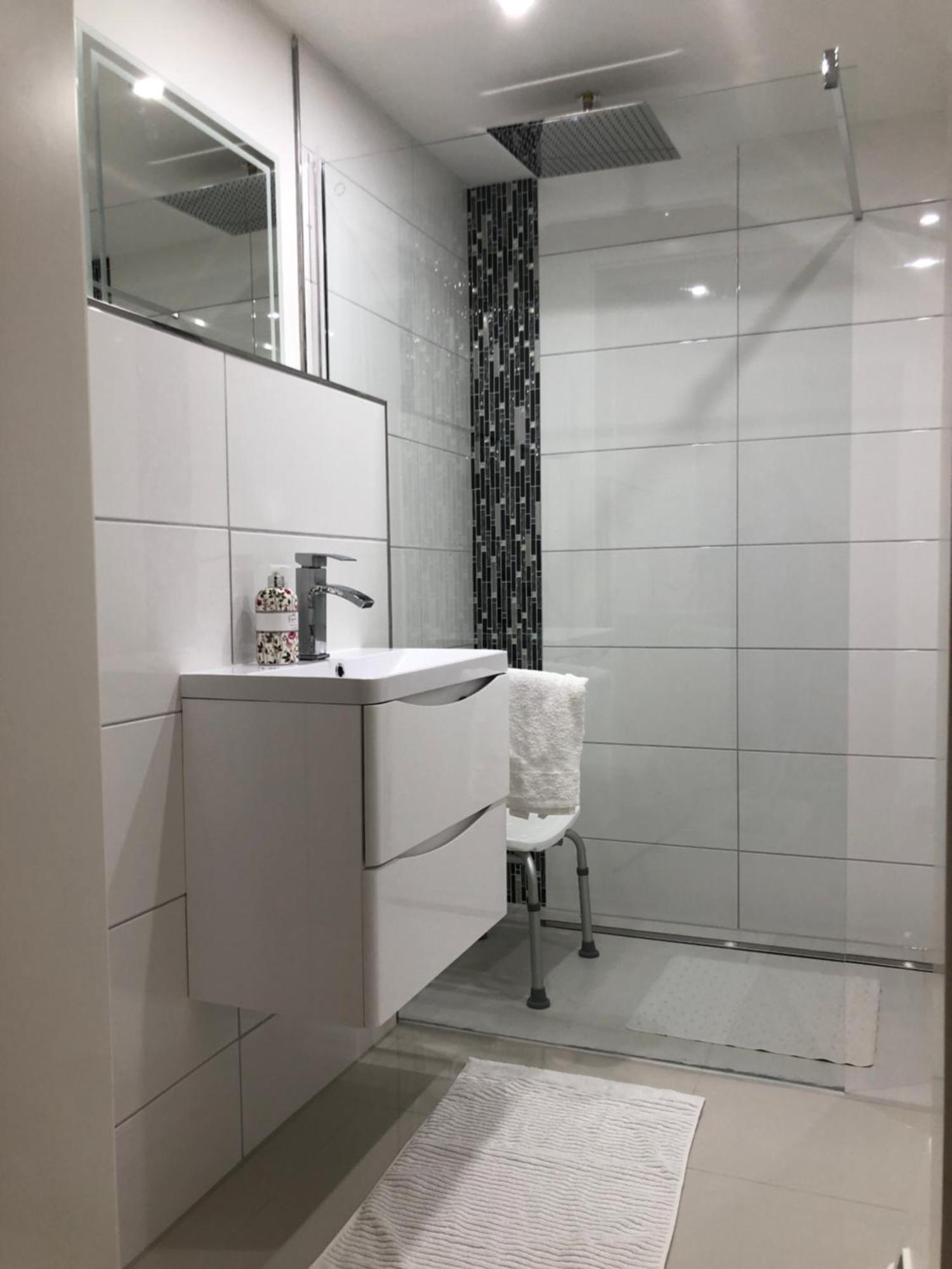 Modern Living In Hamburg-Wandsbek Self Check-In 2X Schlafzimmer 1X Schlafsofa Екстериор снимка