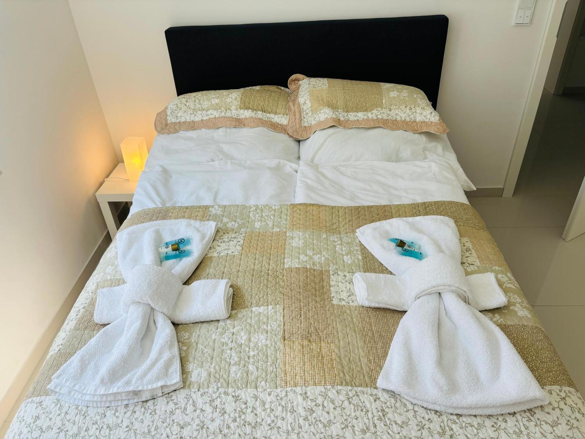 Modern Living In Hamburg-Wandsbek Self Check-In 2X Schlafzimmer 1X Schlafsofa Екстериор снимка